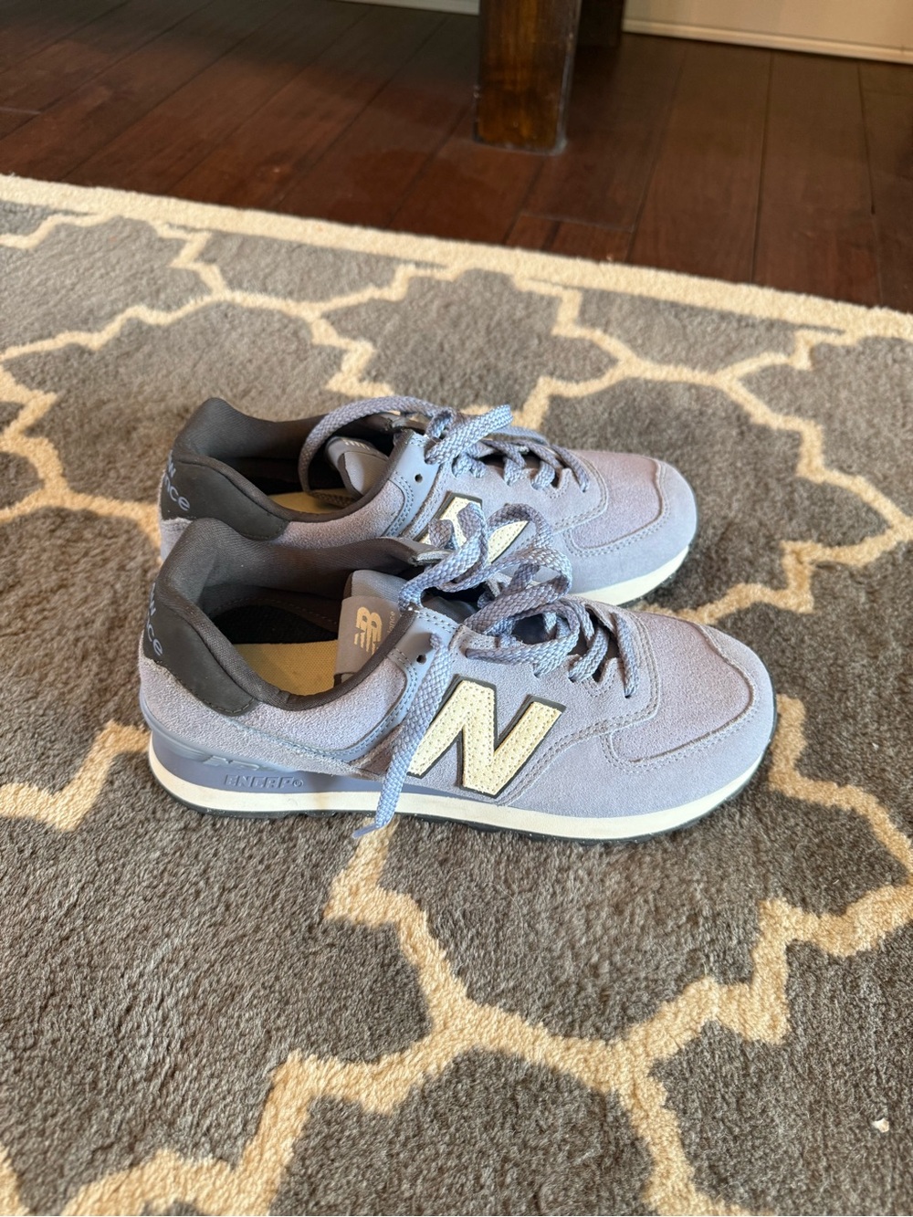 New Balance Women’s 574 Suede Lace-Up Sneakers in like new condition